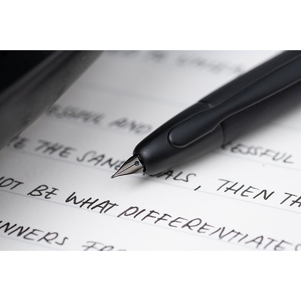 Pilot Capless Fountain Pen - Black Matte - 18k Gold - Medium Nib -  - Fountain Pens - Bunbougu